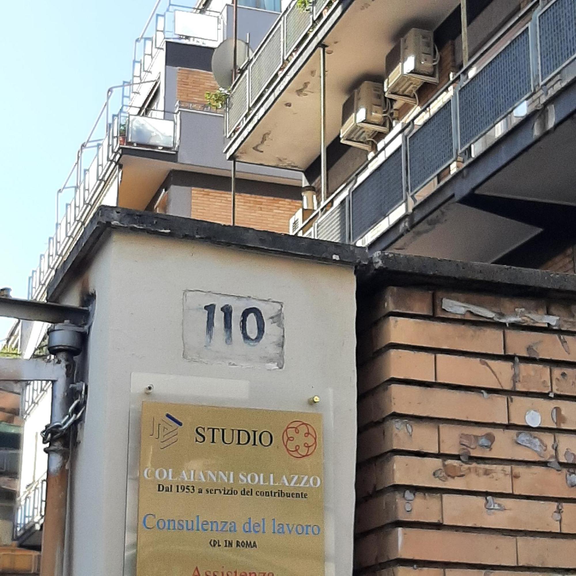 Appartamento Roma - Metro C Luaran gambar
